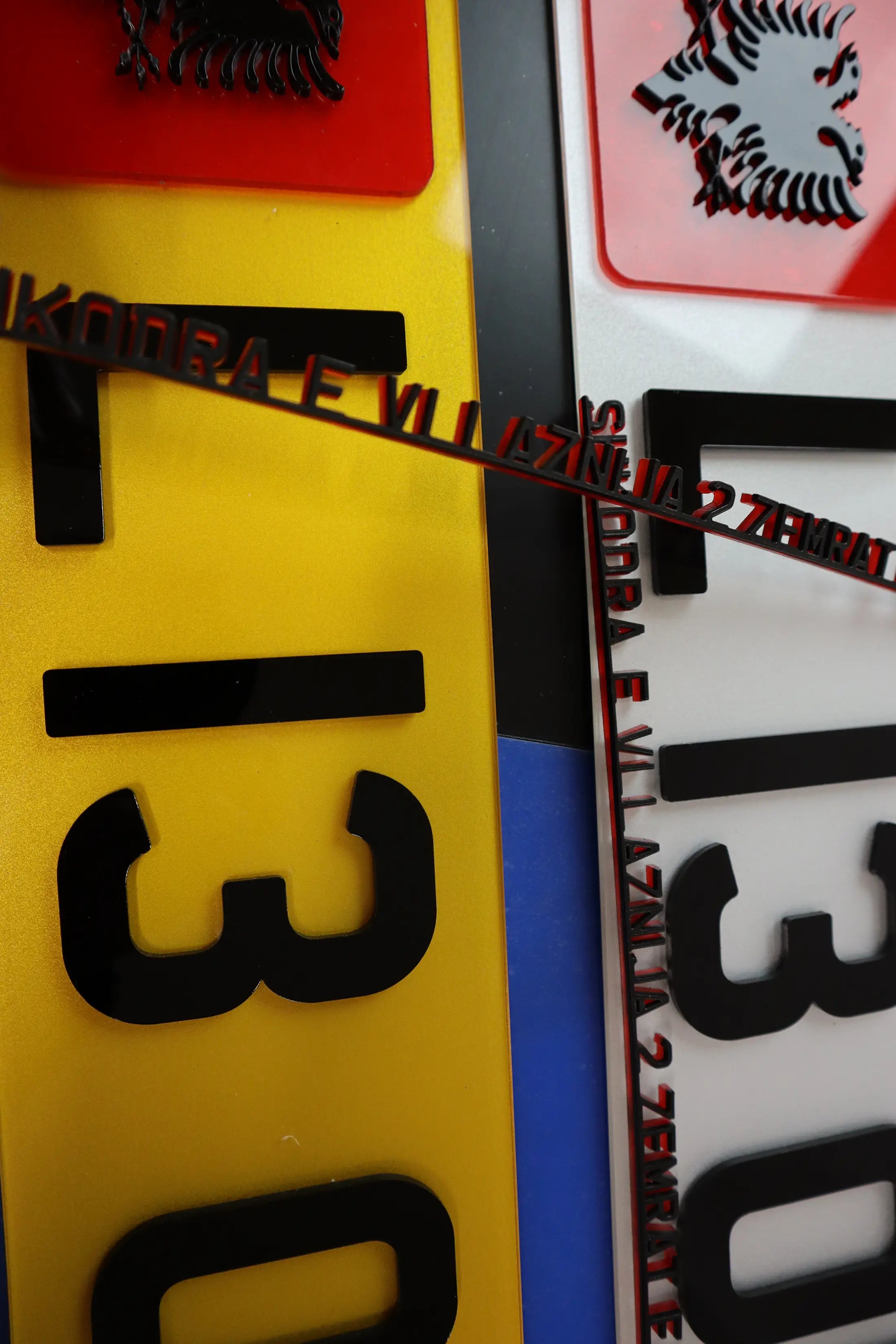 Custom Plates with XL Albanian Flag and Double-Colour Slogan LB27