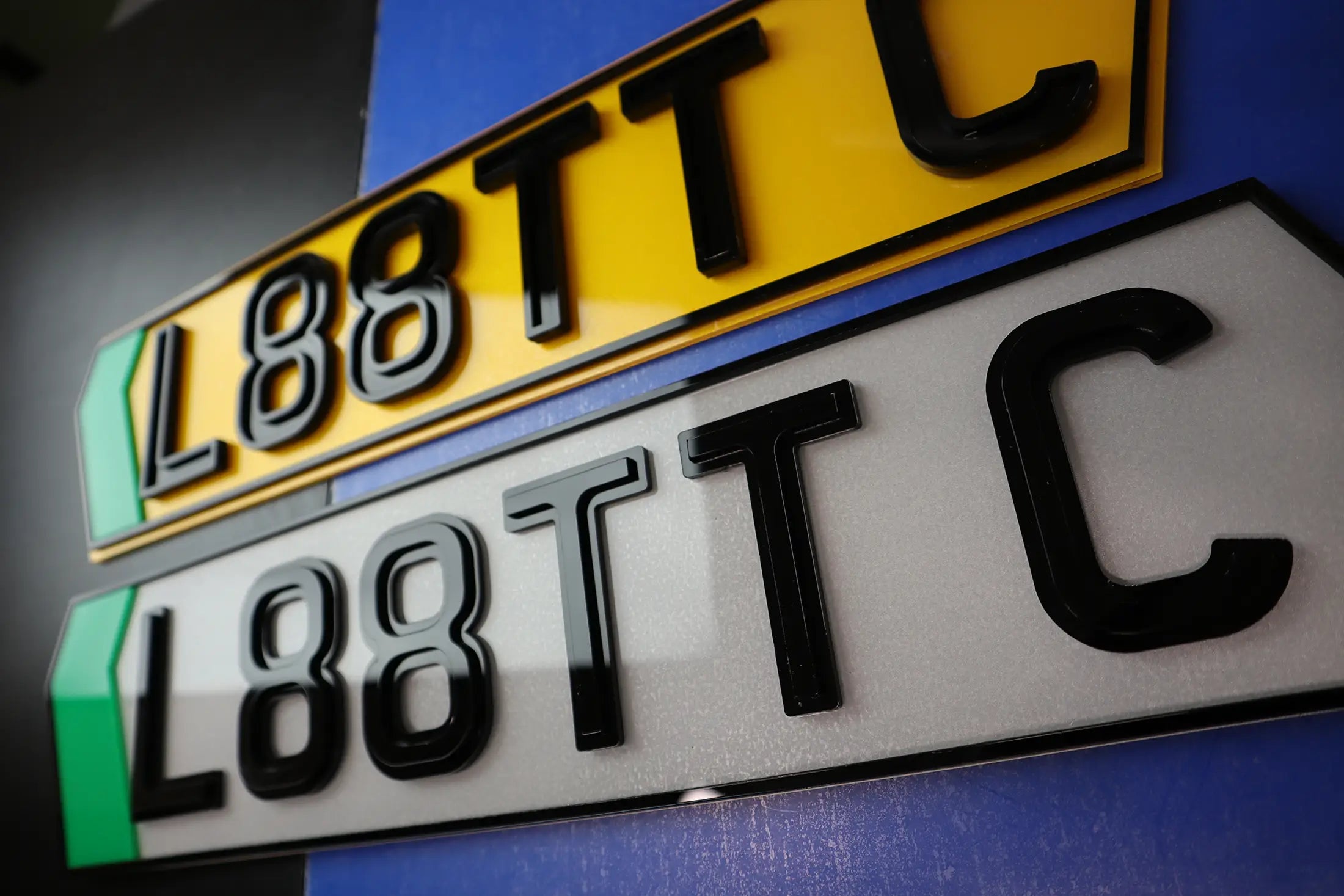 HexaGlow 6mm Ghost & Pyramid Gloss Combo 4D Laser Cut Hex Pair LB53