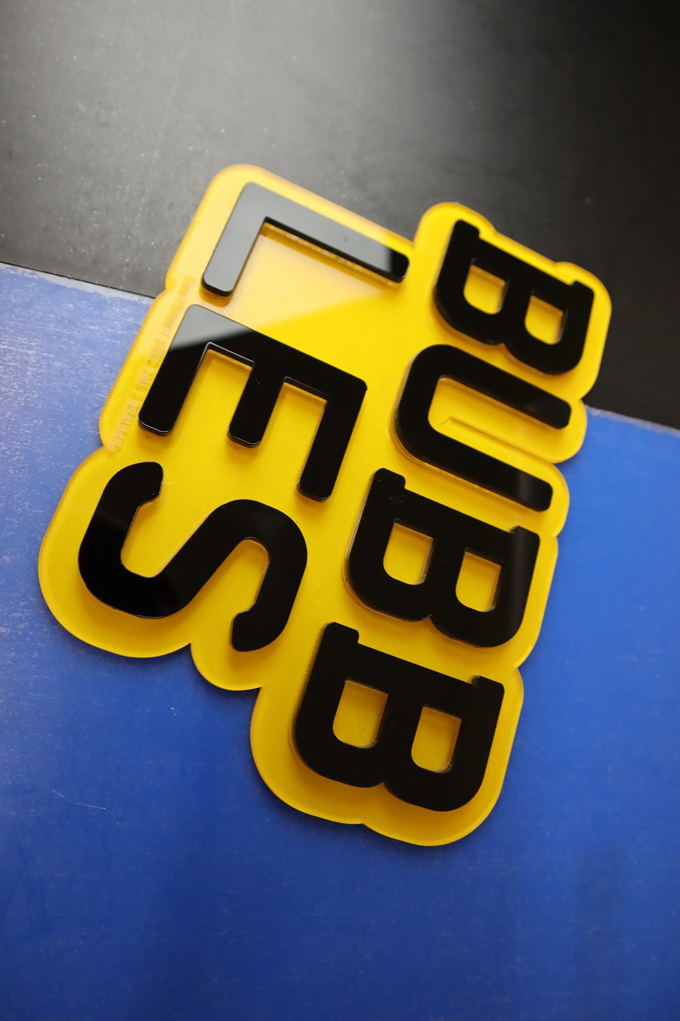 6mm Motorbike Bubble Plate with Transparent Float Lettering LB55
