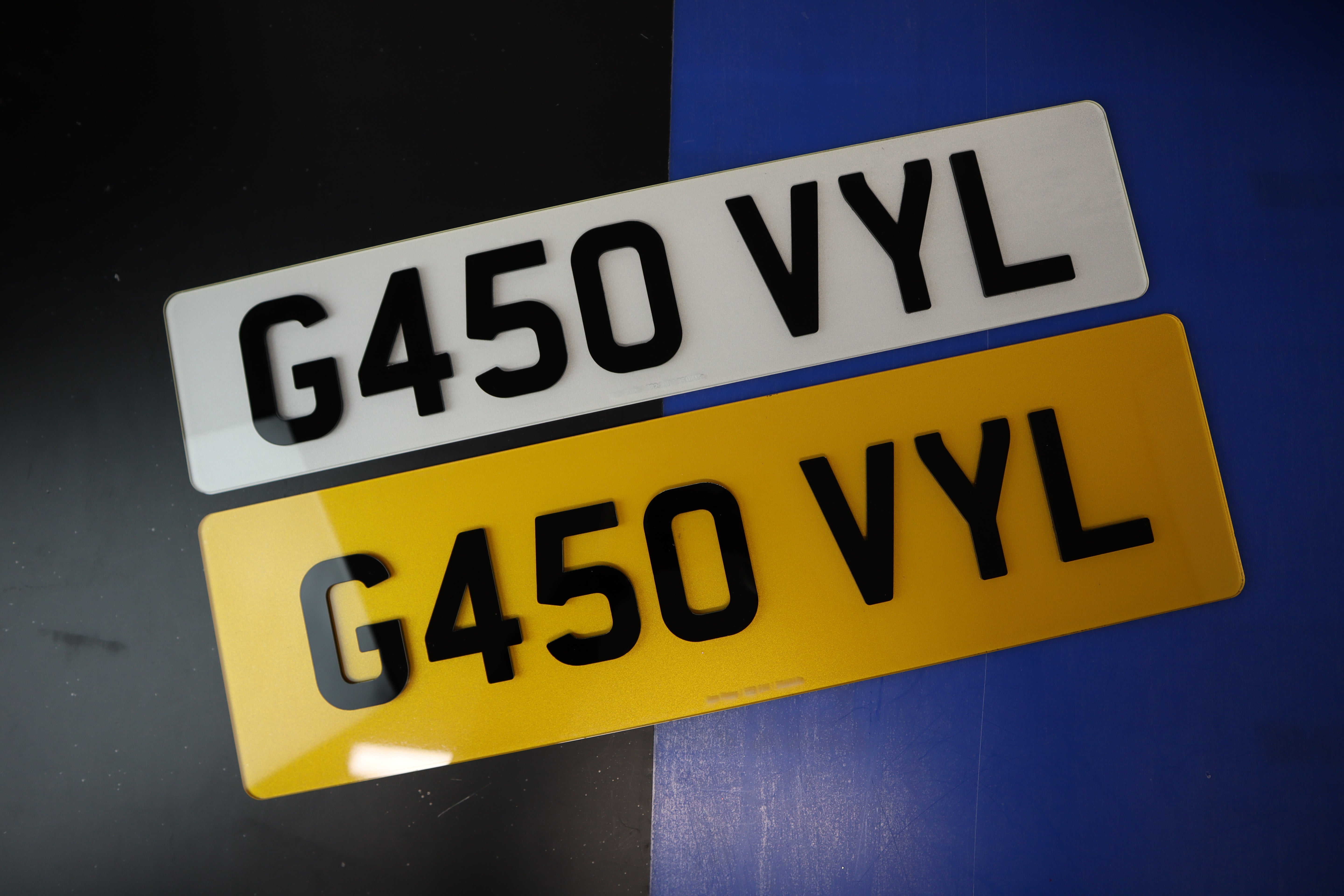 Luxury Range Rover & Luxury cars 3mm Gloss Acrylic LB64