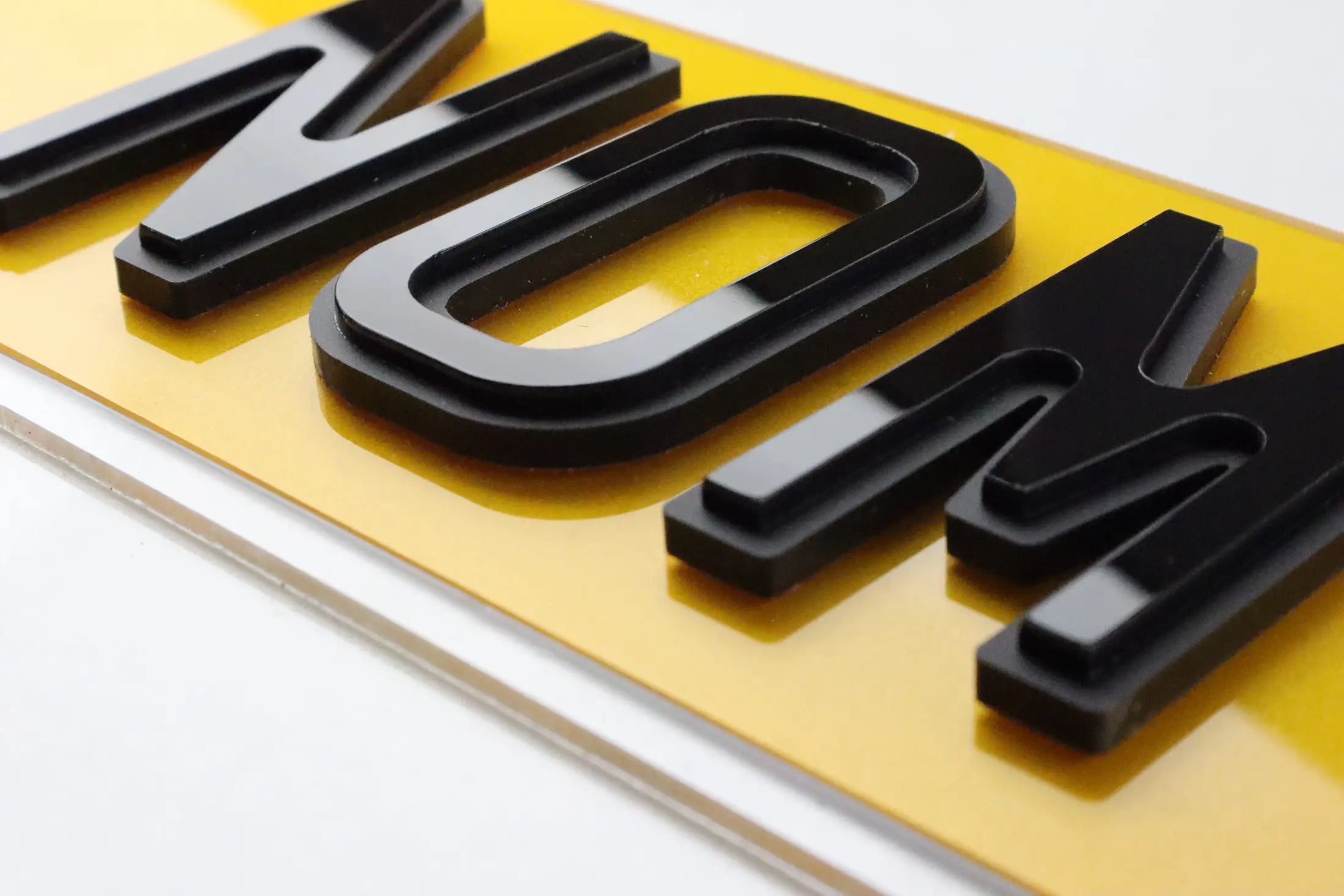 Number Plate by Style - Shadow Reverse
